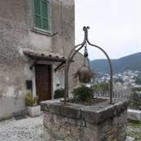 Casa La *